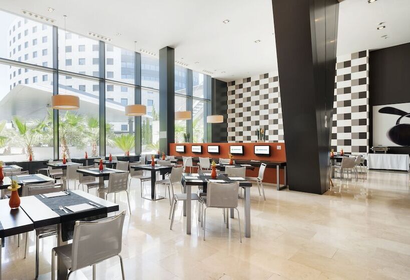 هتل Ilunion Aqua 3