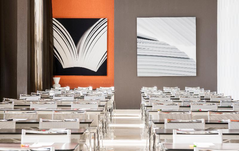 هتل Ilunion Aqua 3