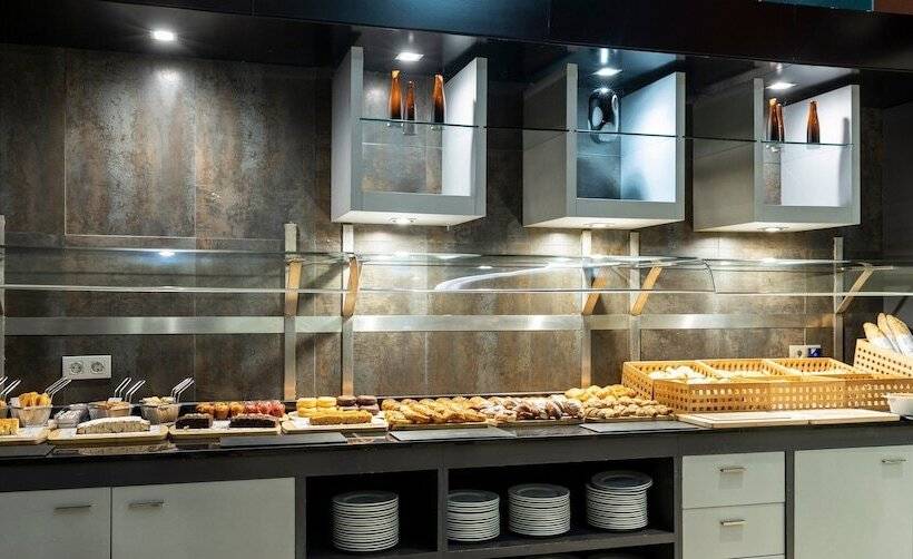 فندق Ilunion Aqua 4