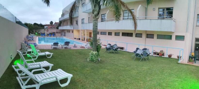 Отель La Fontaine