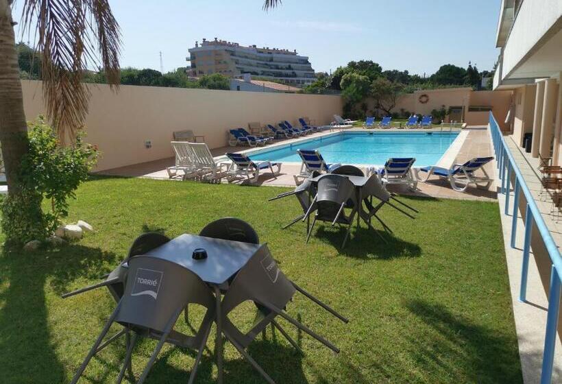 Отель La Fontaine