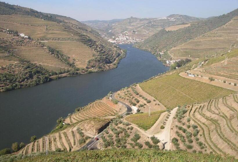 Отель La Fontaine