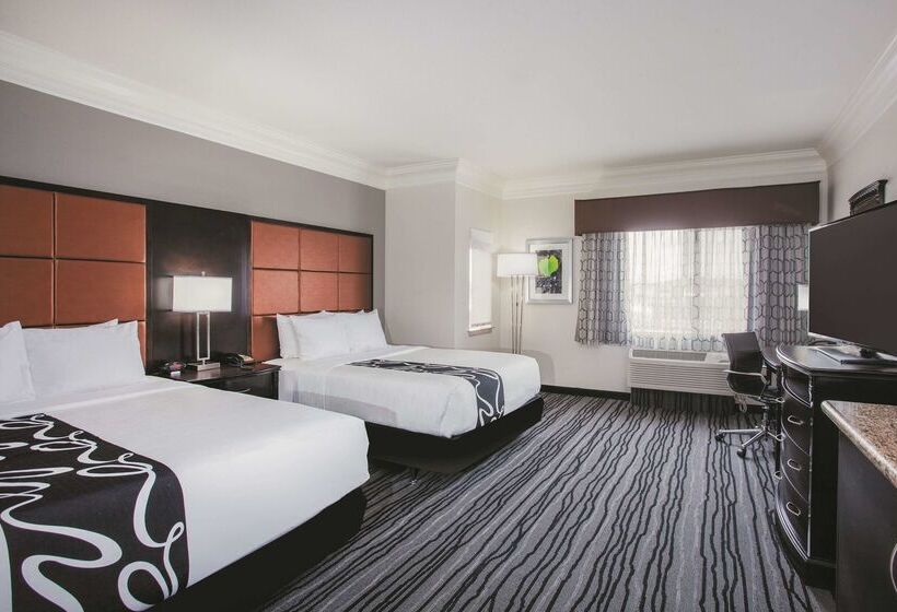 בית מלון כפרי La Quinta By Wyndham Dublin   Pleasanton