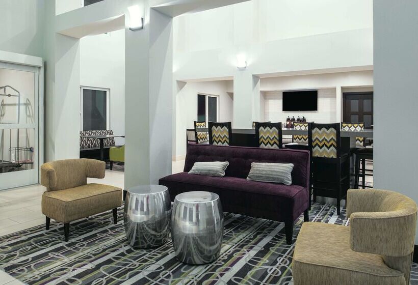 Отель La Quinta By Wyndham Fairfield Napa Valley