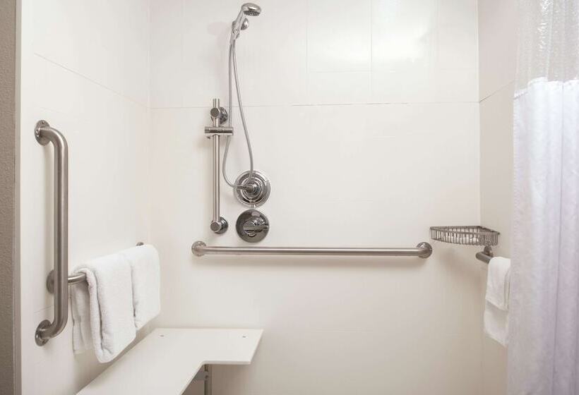 Отель La Quinta By Wyndham Fairfield Napa Valley