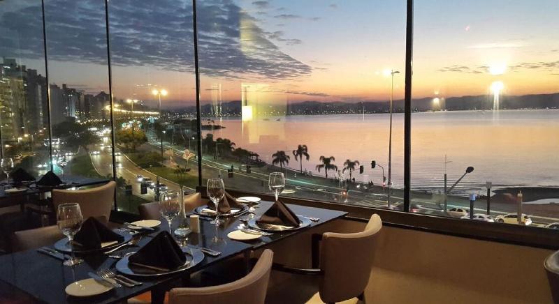 هتل Majestic Palace