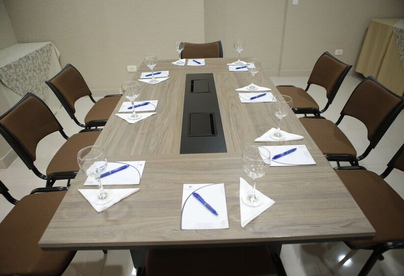 فندق Metropole Maringa