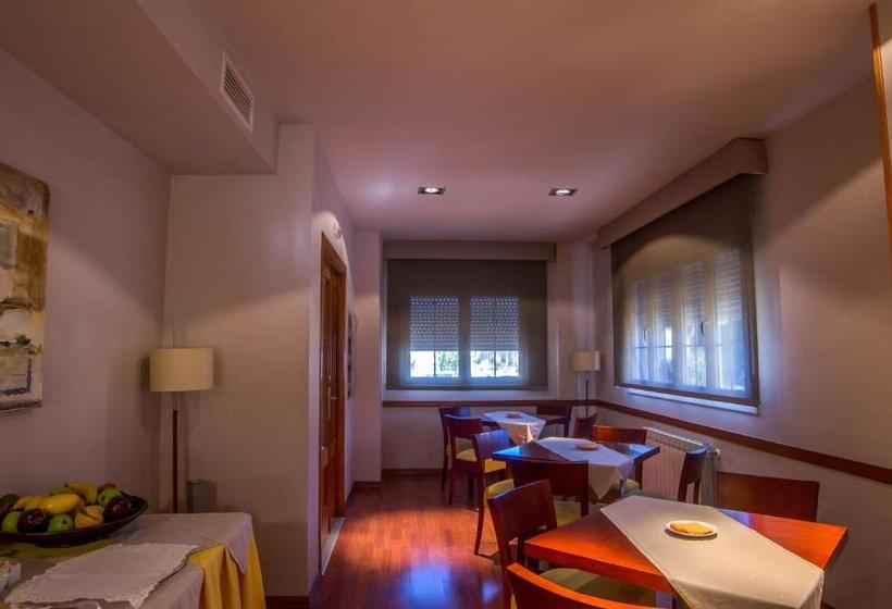 בית מלון כפרי Midama