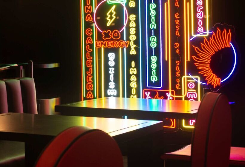 هتل NH Collection Barcelona Constanza