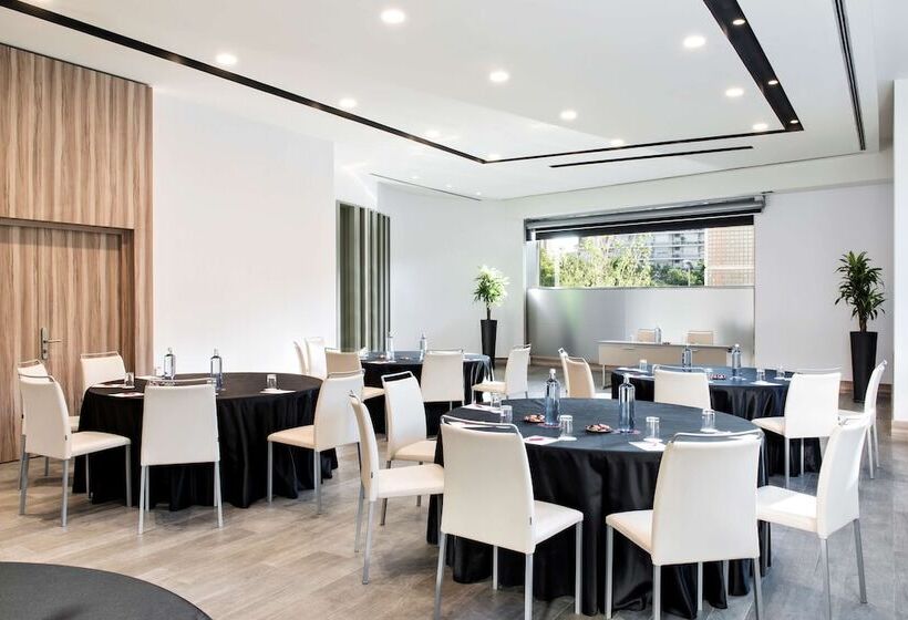 هتل NH Collection Barcelona Constanza