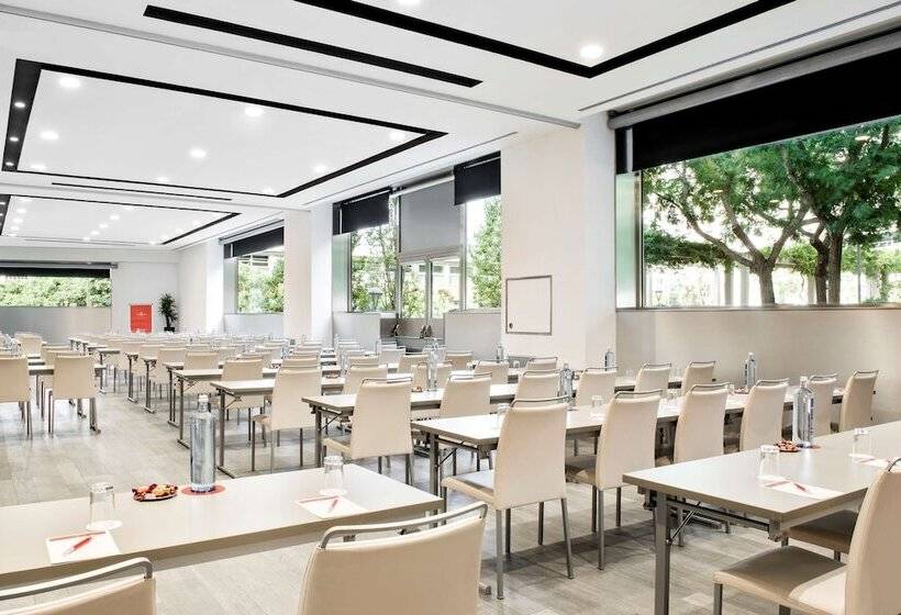 هتل NH Collection Barcelona Constanza