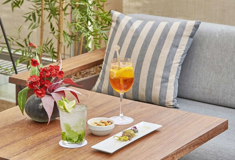 هتل NH Collection Barcelona Constanza