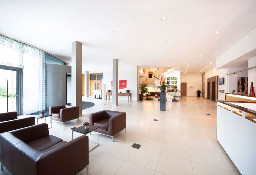 בית מלון כפרי NH Frankfurt Niederrad