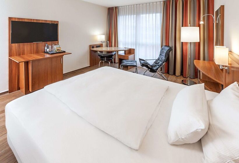 فندق NH München Ost Conference Center