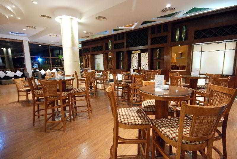 Отель Nubian Island, Families And Couples Only