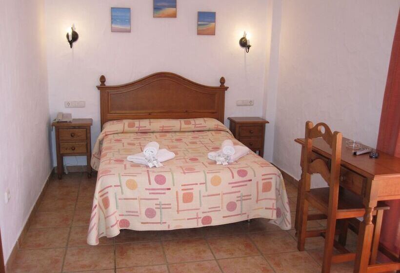 فندق Oasis Atalaya