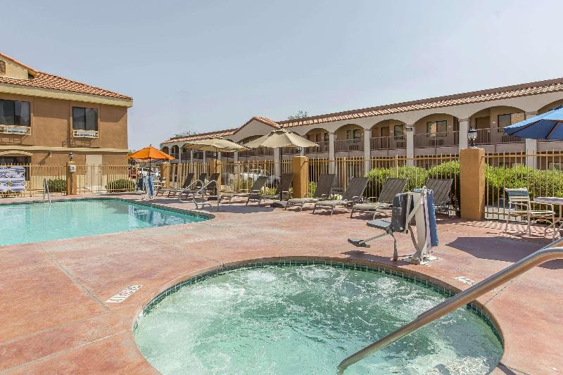 בית מלון כפרי Oasis Inn And Suites Joshua Tree 29 Palms