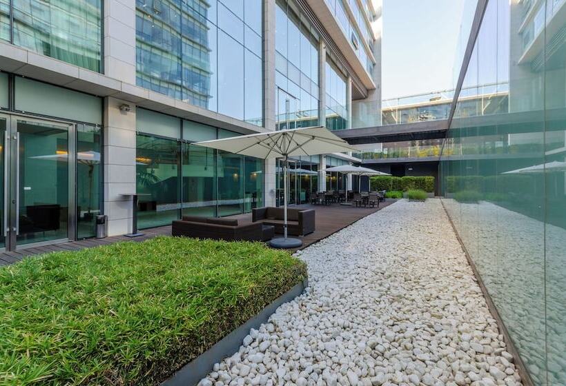 هتل Olissippo Oriente