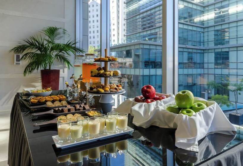 هتل Olissippo Oriente