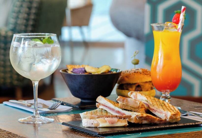 هتل Olissippo Oriente