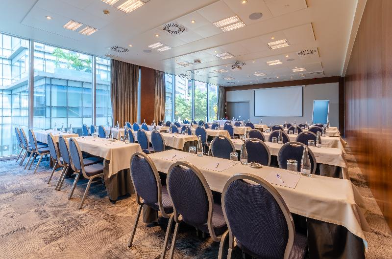 هتل Olissippo Oriente