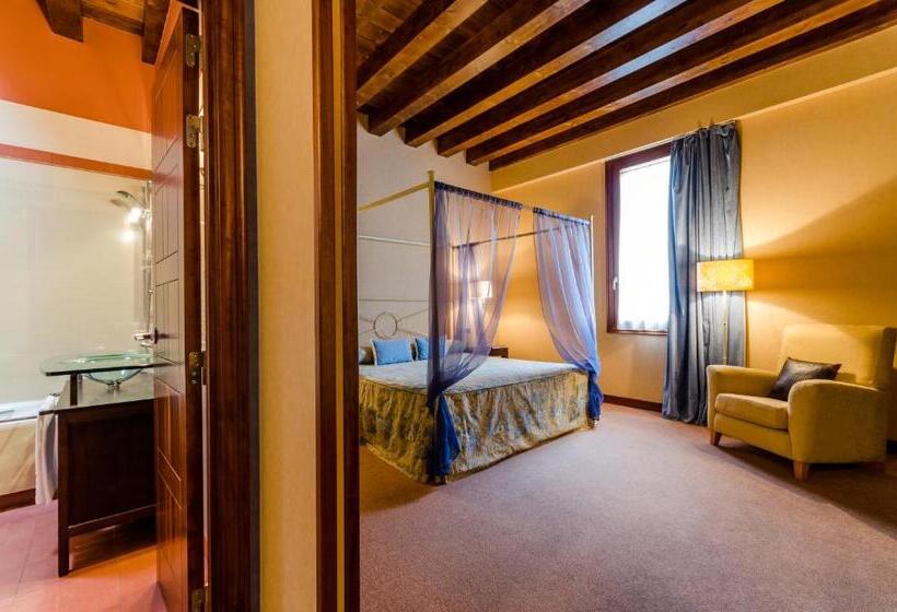 مسافرخانه Palacio San Facundo