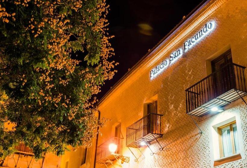 مسافرخانه Palacio San Facundo