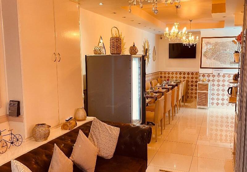 ホテル Pavillon Opera Lafayette