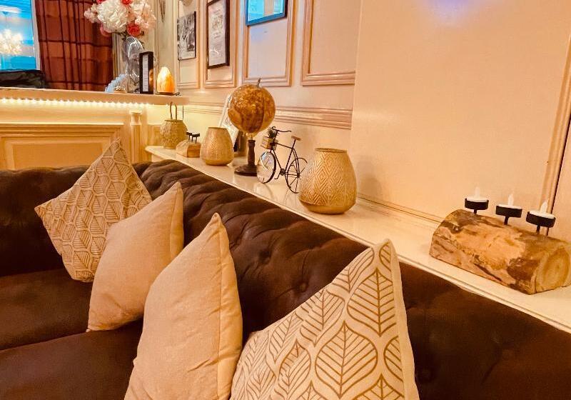 ホテル Pavillon Opera Lafayette