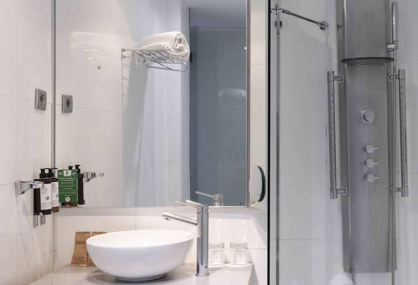 ホテル Petit Palace Plaza Espana