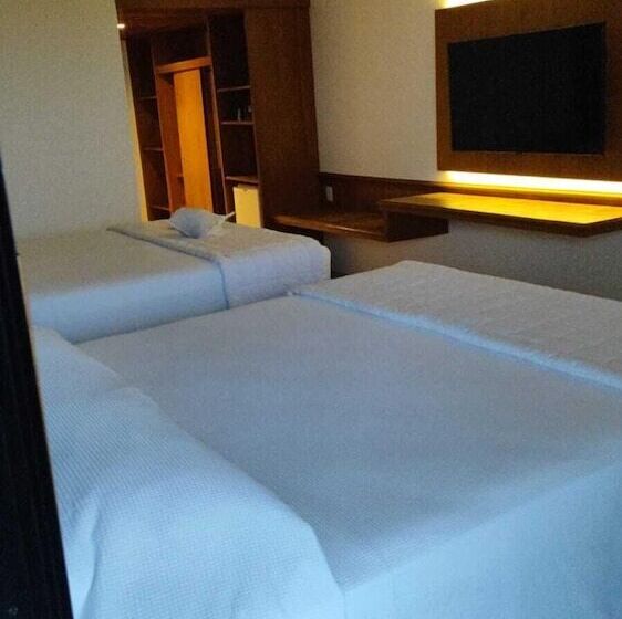 ホテル Pirâmide Natal