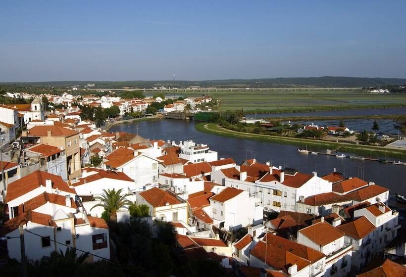 Отель Pousada Castelo De Alcacer Do Sal