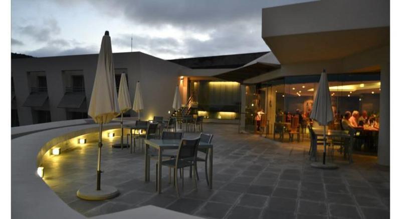 酒店 Pousada De Angra Do Heroismo Castelo De S. Sebastiao