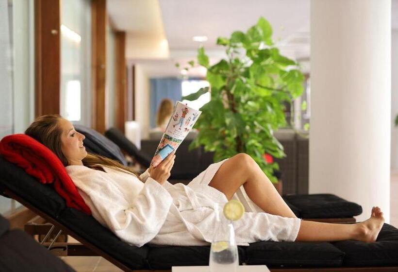 Отель Retreat Finca Son Manera