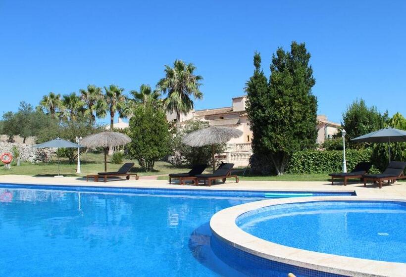 Отель Retreat Finca Son Manera