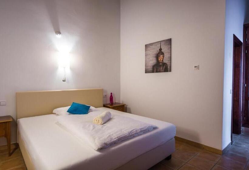 Отель Retreat Finca Son Manera