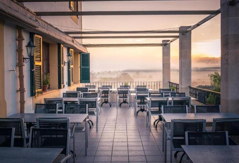 Отель Retreat Finca Son Manera