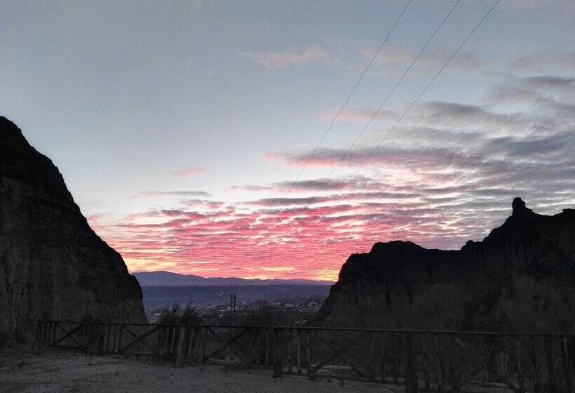 هتل روستایی Cuevas Abuelo Ventura