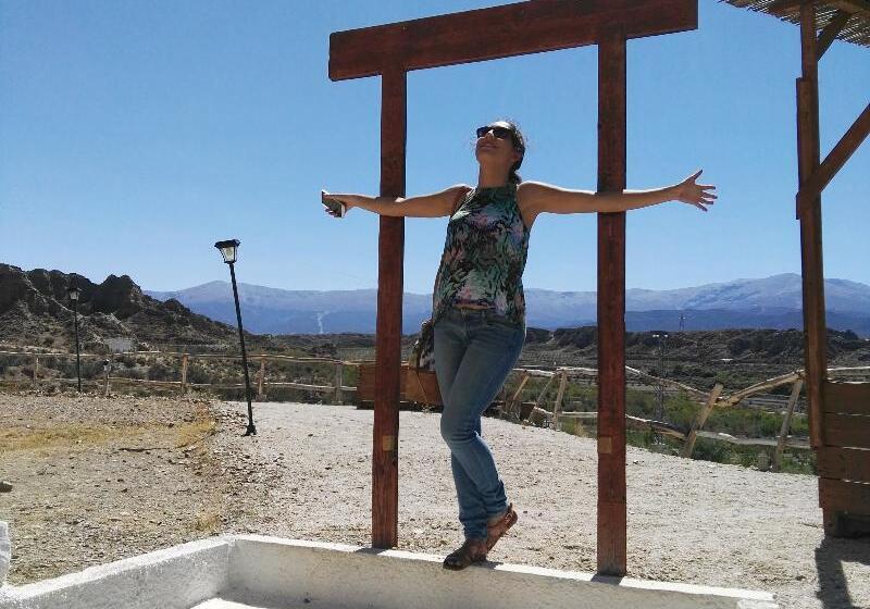 هتل روستایی Cuevas Abuelo Ventura