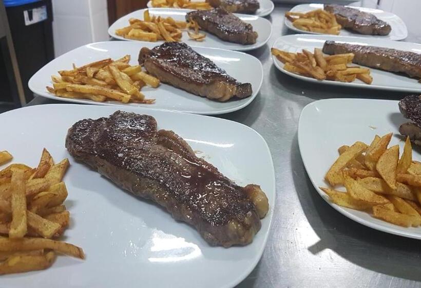 בית מלון כפרי Posada Fuentes Carrionas