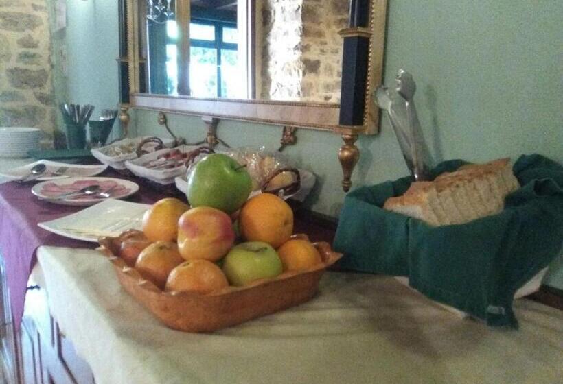 בית מלון כפרי Posada Fuentes Carrionas