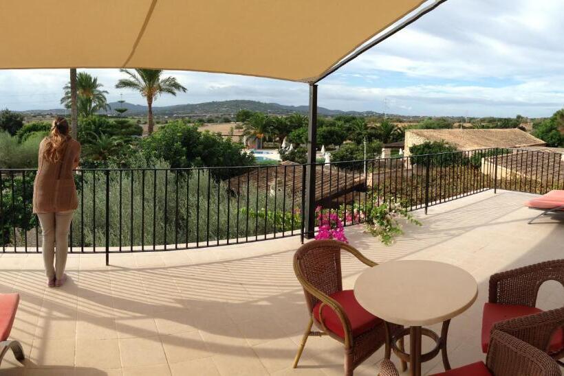 Сельский отель Son Trobat Wellness & Spa