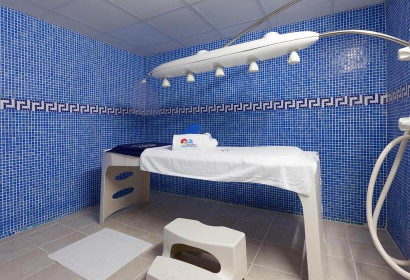 Отель Senator Cádiz