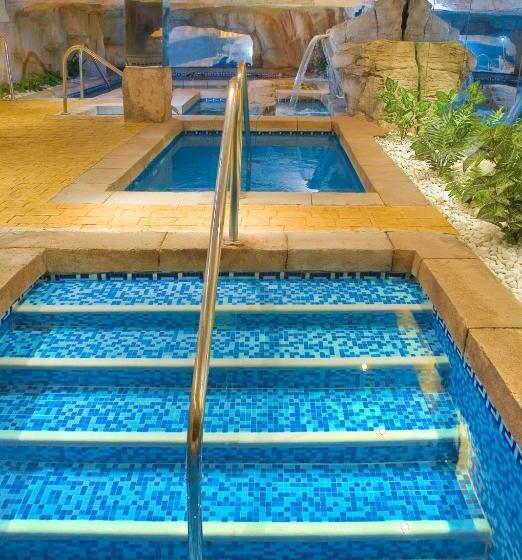 Отель Senator Cádiz