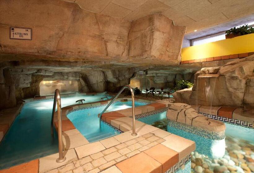 Отель Senator Cádiz