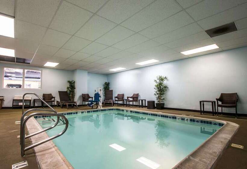 Tilt Hotel Universal Hollywood, Ascend Hotel Collection