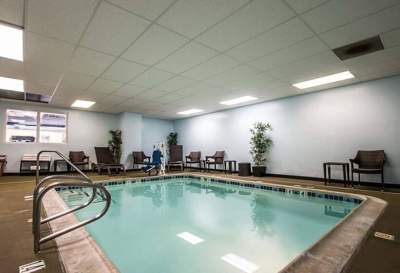 Tilt Hotel Universal Hollywood, Ascend Hotel Collection