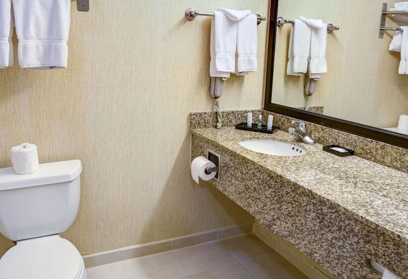 Tilt Hotel Universal Hollywood, Ascend Hotel Collection