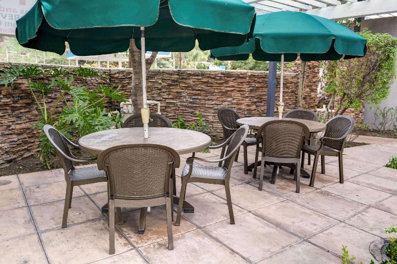 Tilt Hotel Universal Hollywood, Ascend Hotel Collection