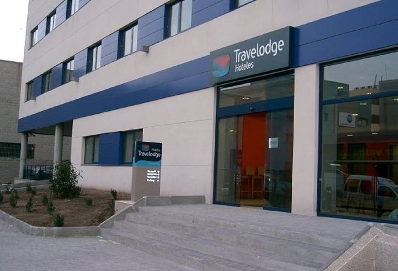 هتل Travelodge Barcelona Fira